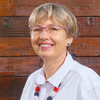 Simona Bonghez - Managing Partner Colors in Projects